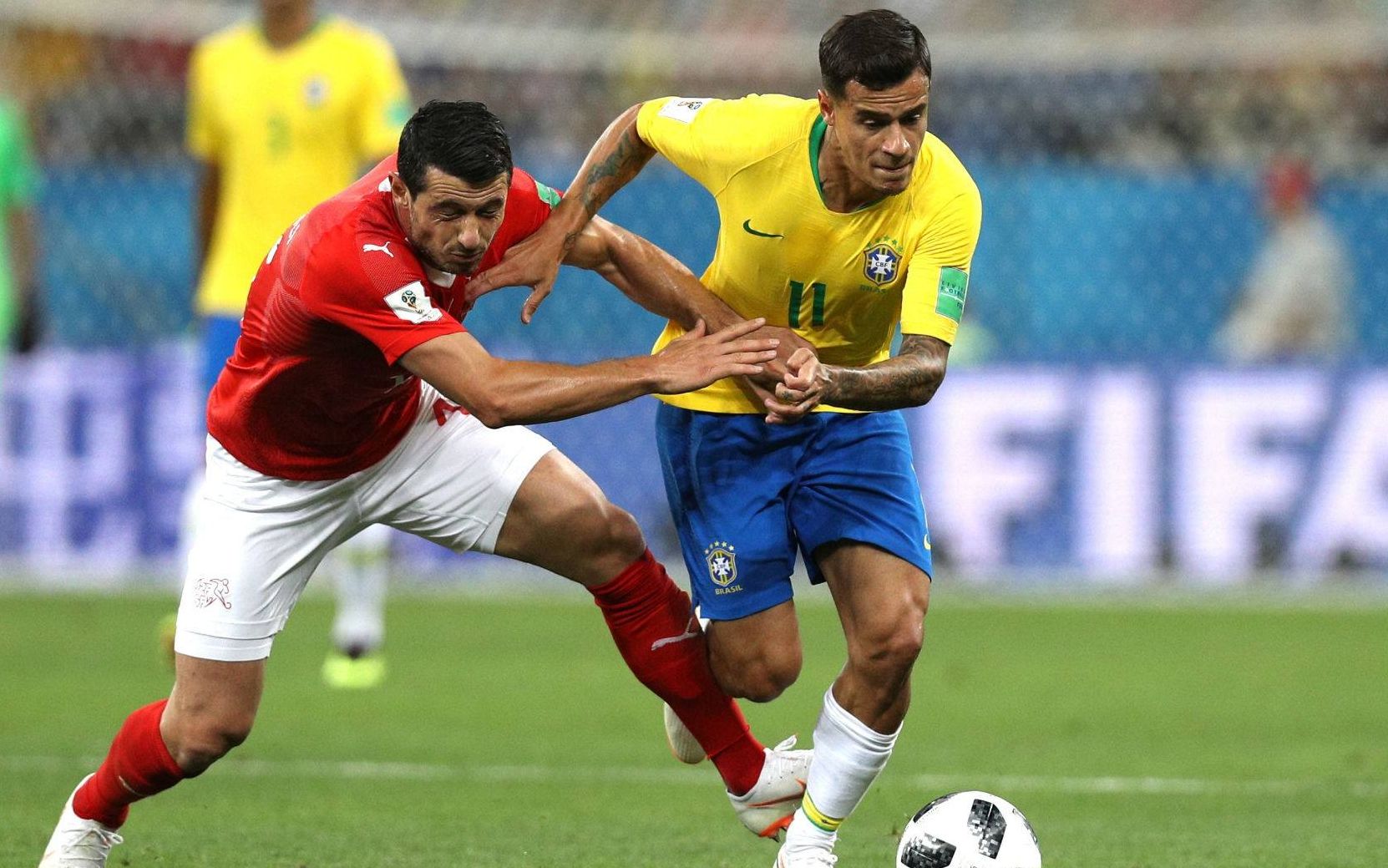 包含惊天逆转！FIFA电竞战队挺进四强的词条