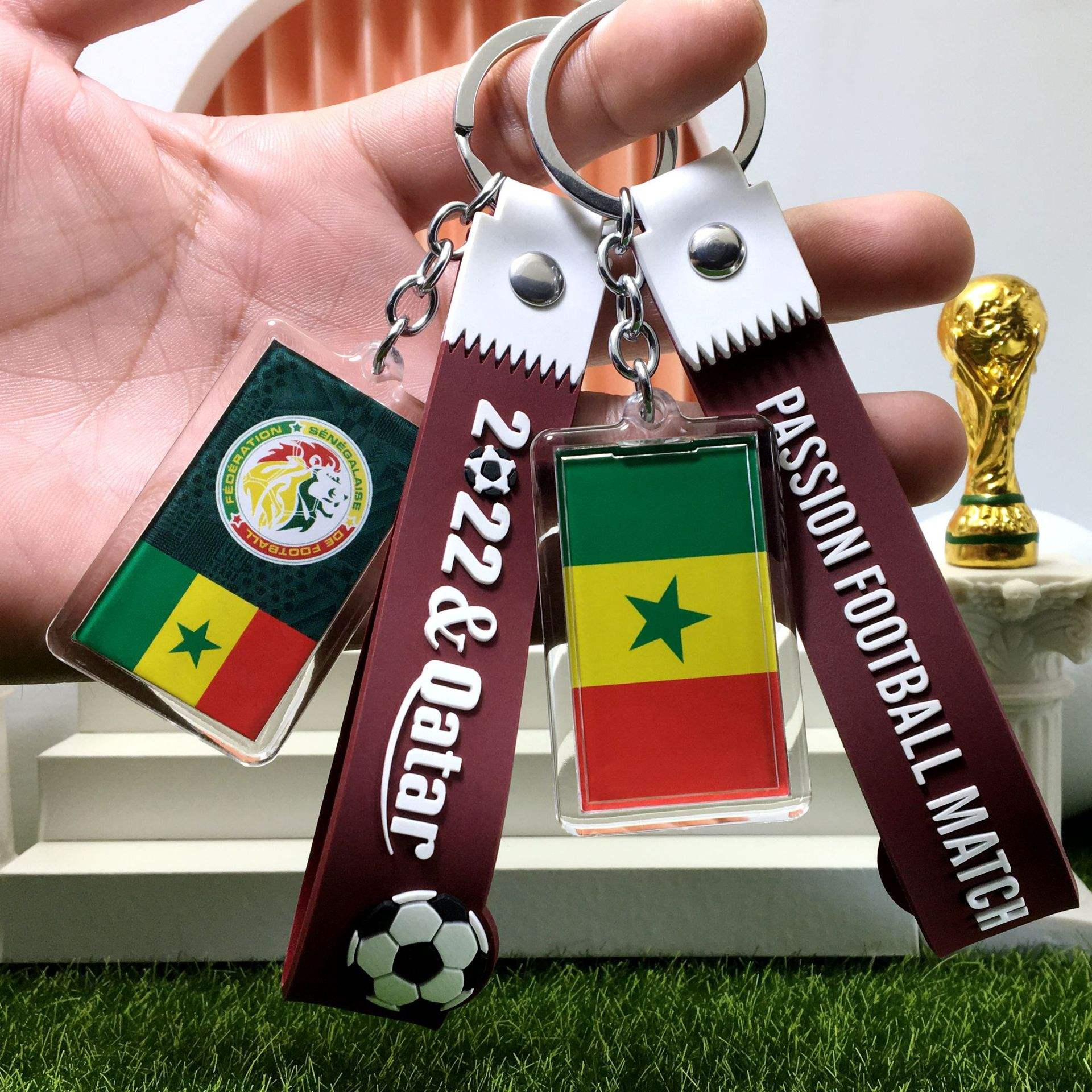 塞内加尔碾压比利时，本泽马带队取胜