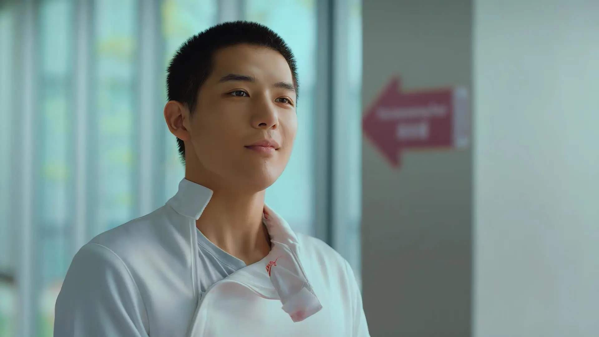 开云体育中国-铁网与风暴，当防守窒息进攻，巨星让悬念提前退场