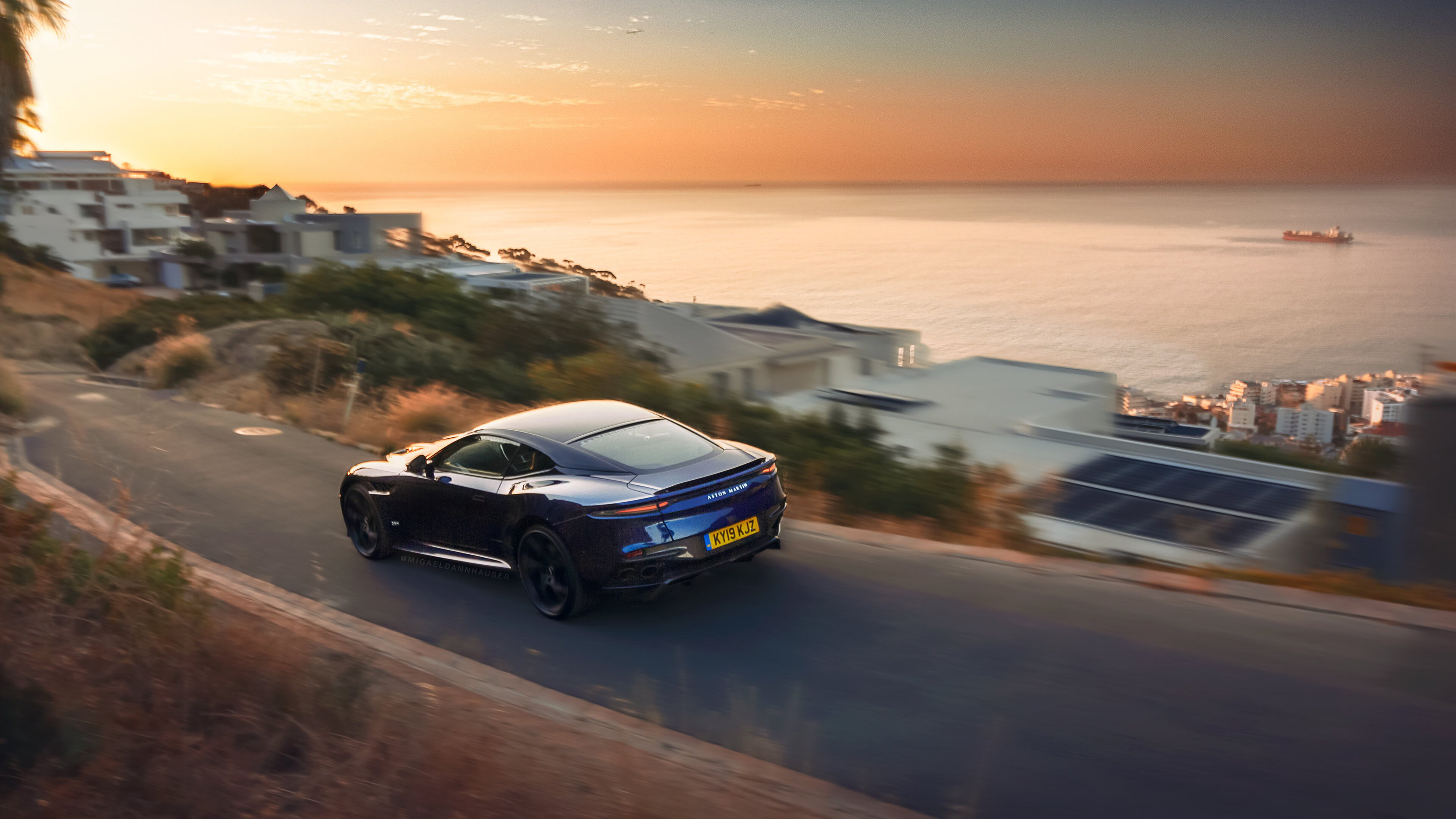 开云体育APP下载-当灰熊收割老鹰，保罗的法则裁判着森林与球场的双重博弈