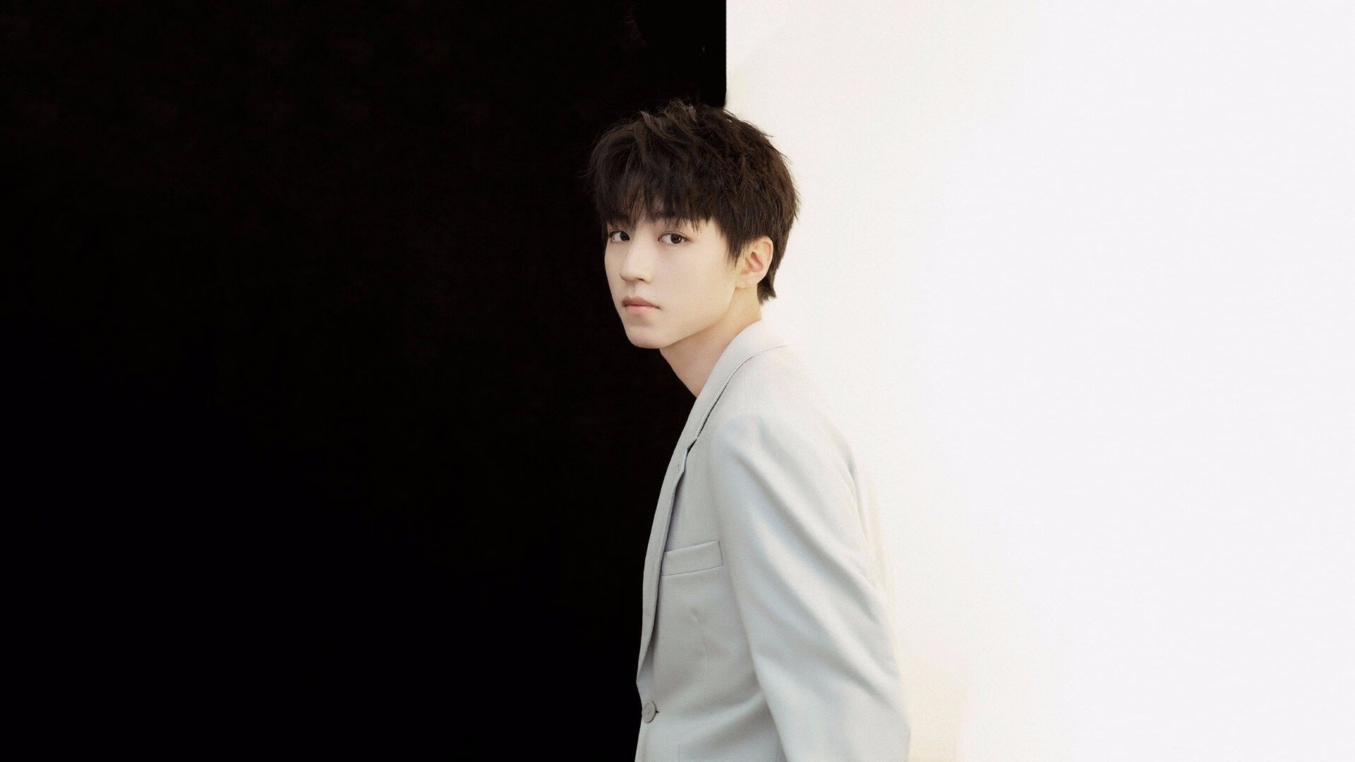 血肉之躯铸就叹息之墙，武切维奇补篮绝杀揭示马刺制霸鹈鹕的残酷真理