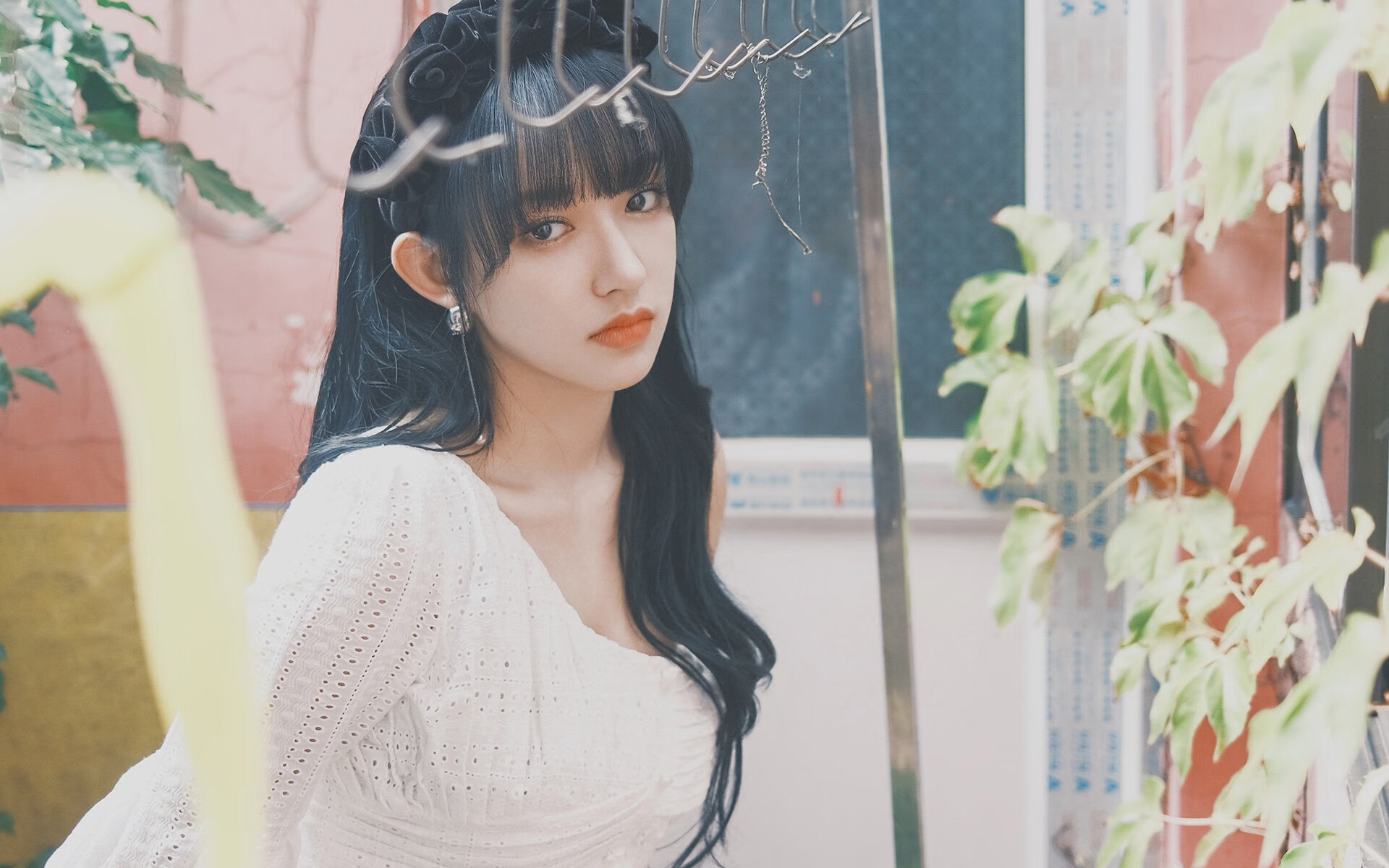 开云体育在线-极光映照天山雪，深圳冰川热浪斩落新疆，拉文一战封神评分拉满