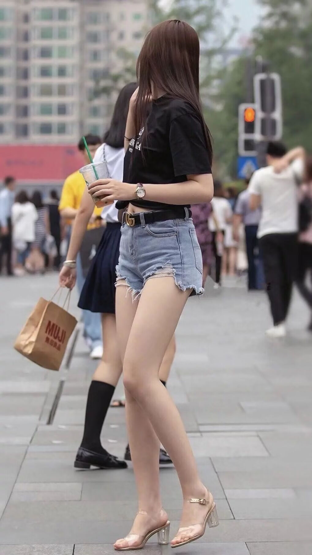 开云体育入口-2026世界杯时空错乱，三笘薰火力全开，乌兹别克斯坦与捷克上演历史重演